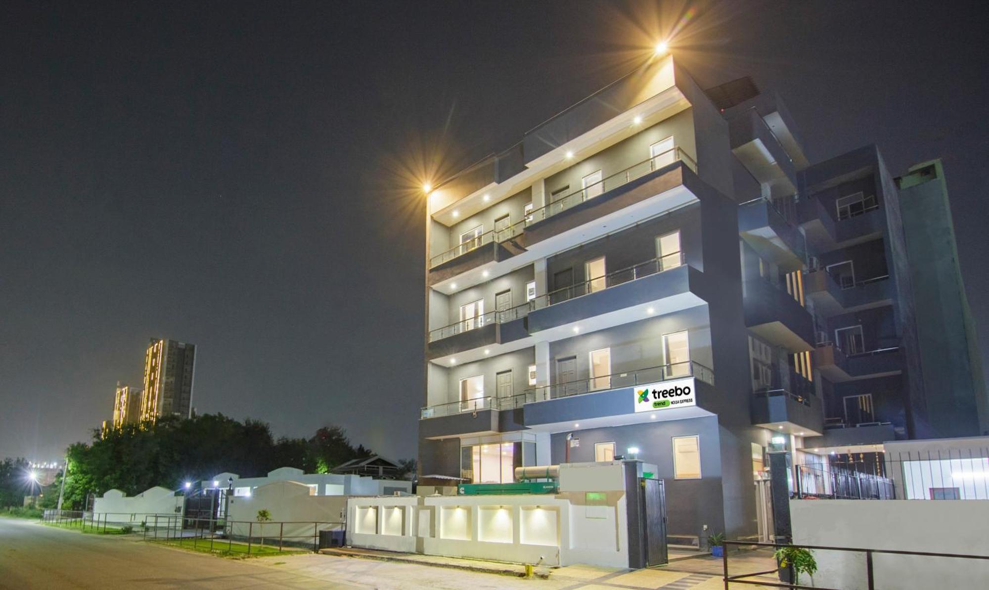 Hotel Treebo Noida Express Exterior foto